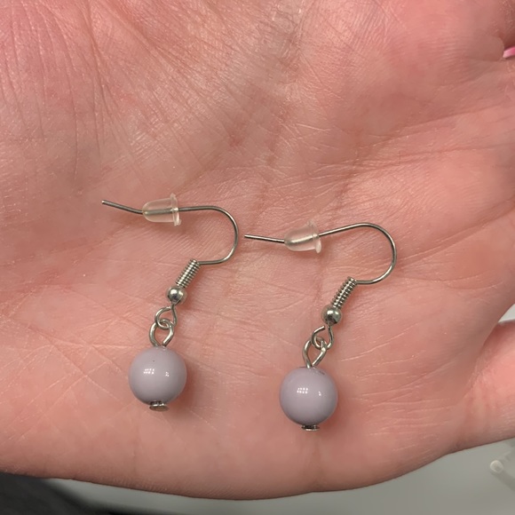 NWOT Triangle Necklace - Picture 7 of 8